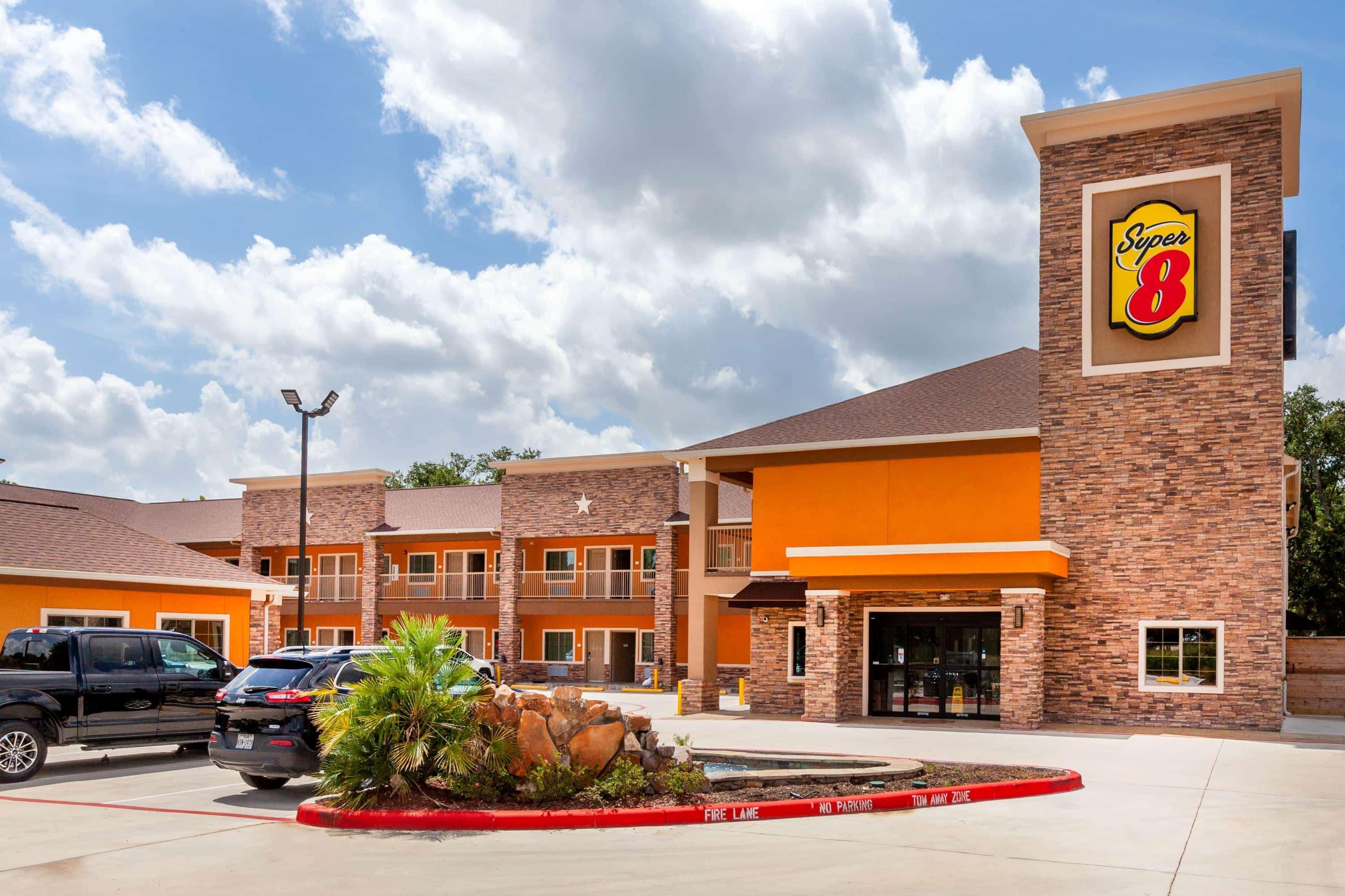 Super 8 By Wyndham Houston Northwest Hotel Cypress